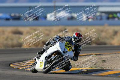 media/Oct-29-2022-CVMA (Sat) [[14c0aa3b66]]/Race 9 Amateur Supersport Middleweight/